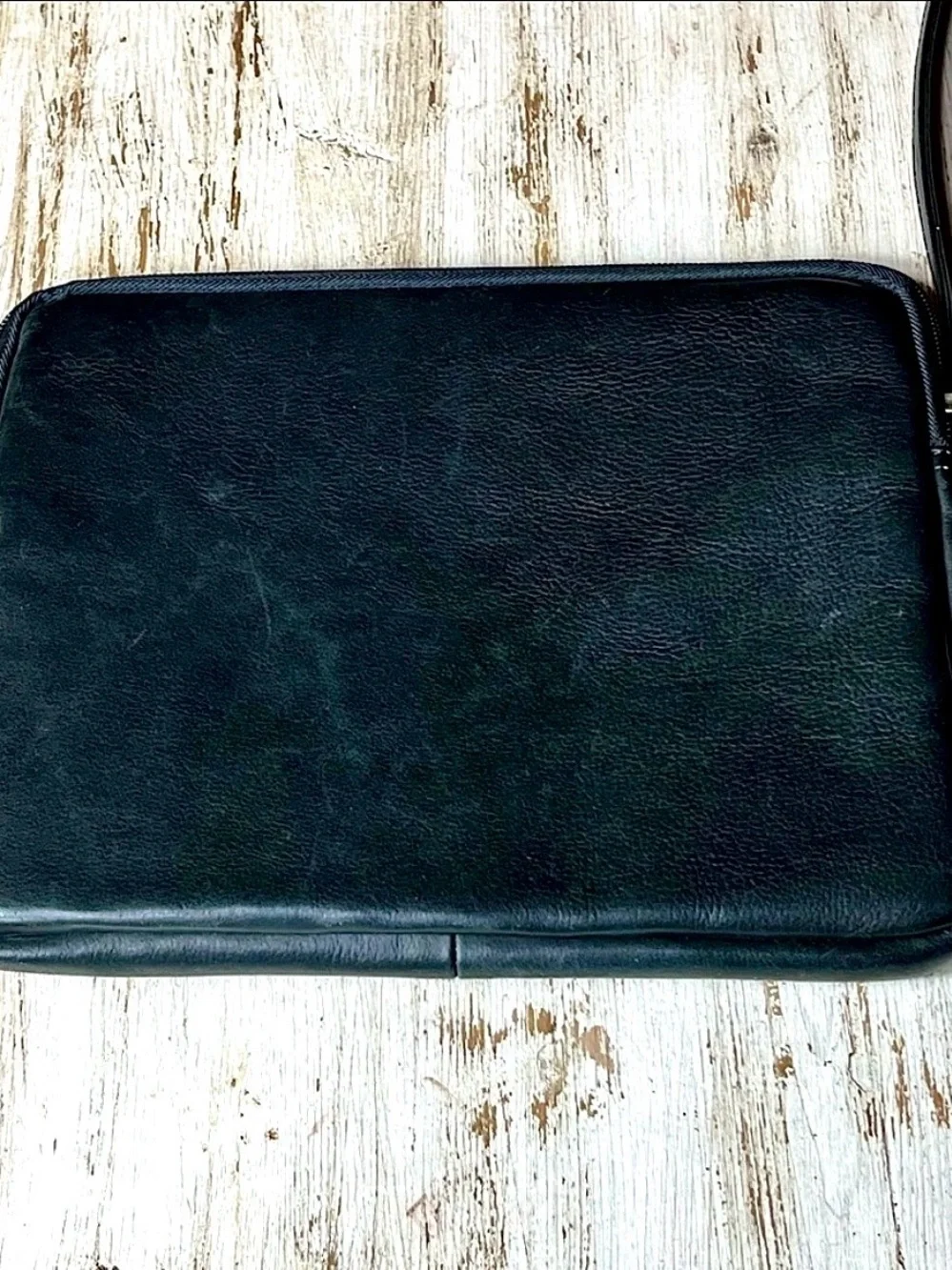 Piel brand leather